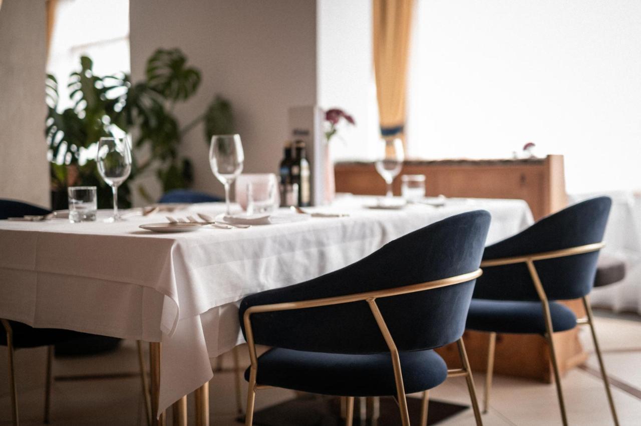 Hotel Cristallo Solda Ngoại thất bức ảnh