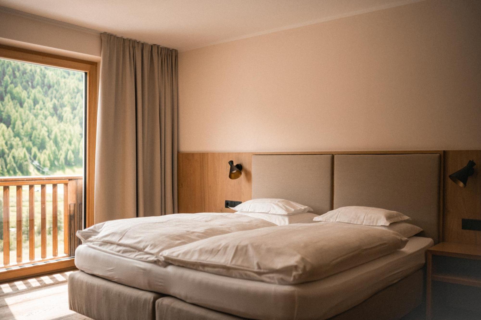 Hotel Cristallo Solda Ngoại thất bức ảnh