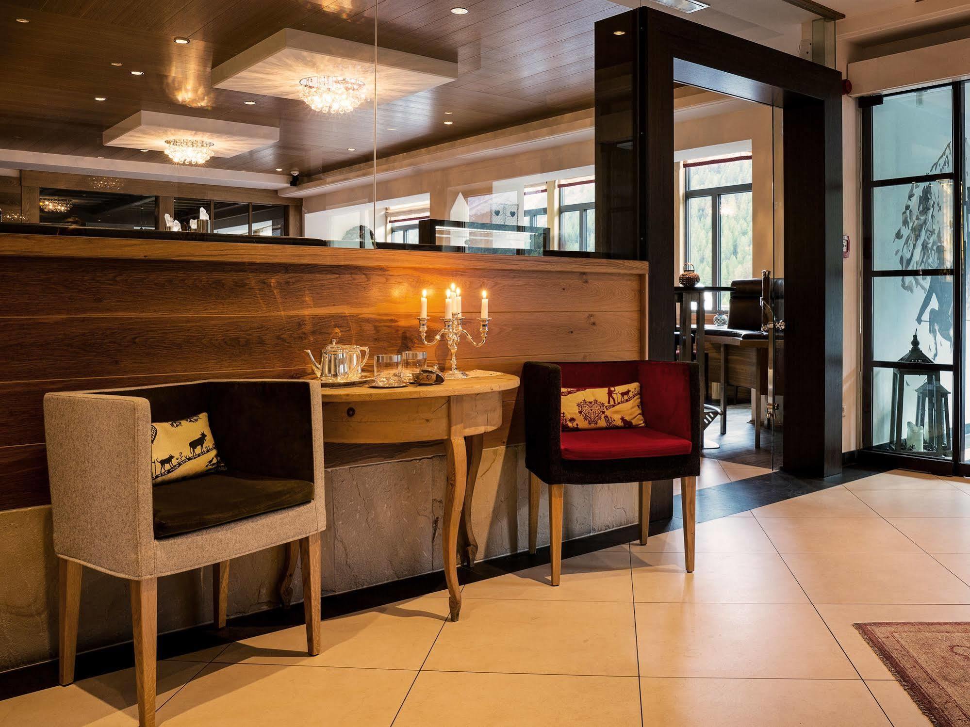 Hotel Cristallo Solda Ngoại thất bức ảnh